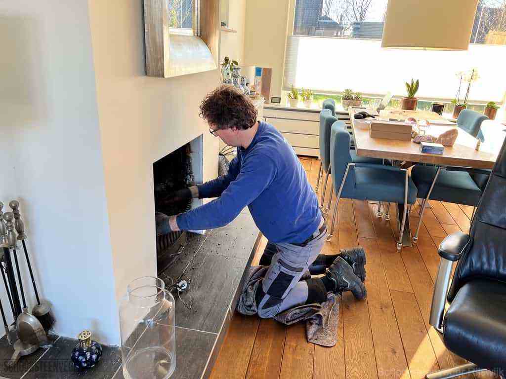 Schouwveger Rijswijk kleed schoorsteenreiniger Schouwveger Rijswijk kleed schoorsteenreiniger